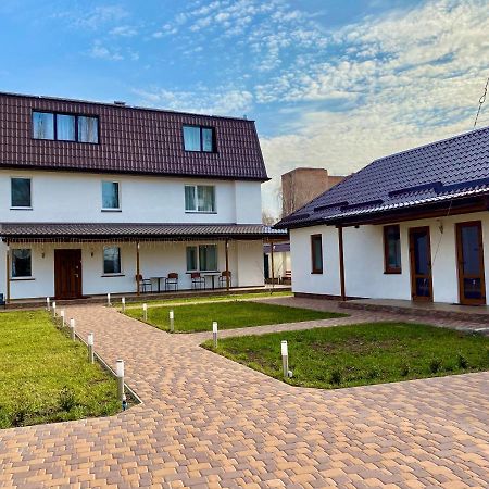 Rioro Hotel Mirhorod Kültér fotó