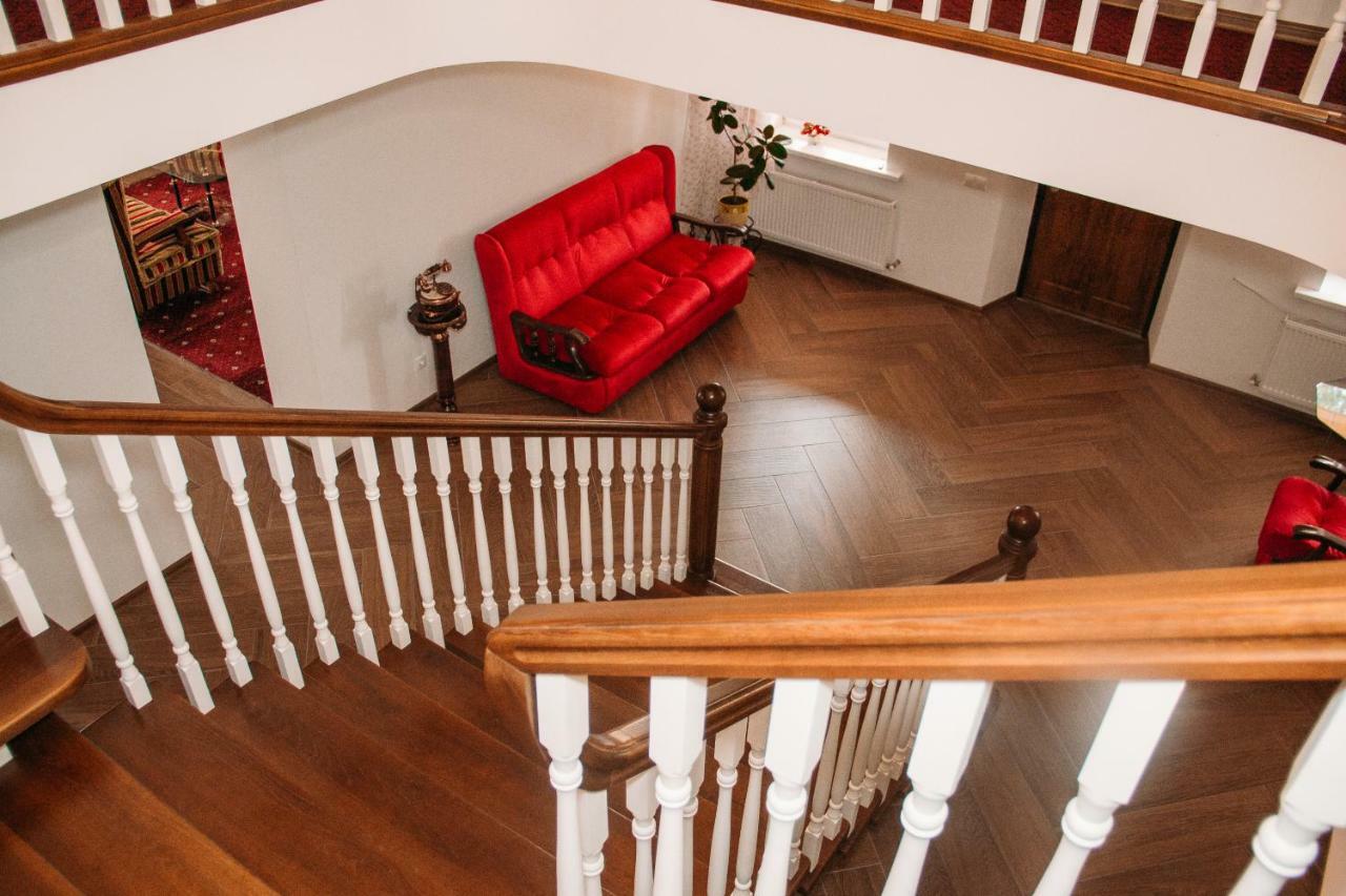 Rioro Hotel Mirhorod Kültér fotó