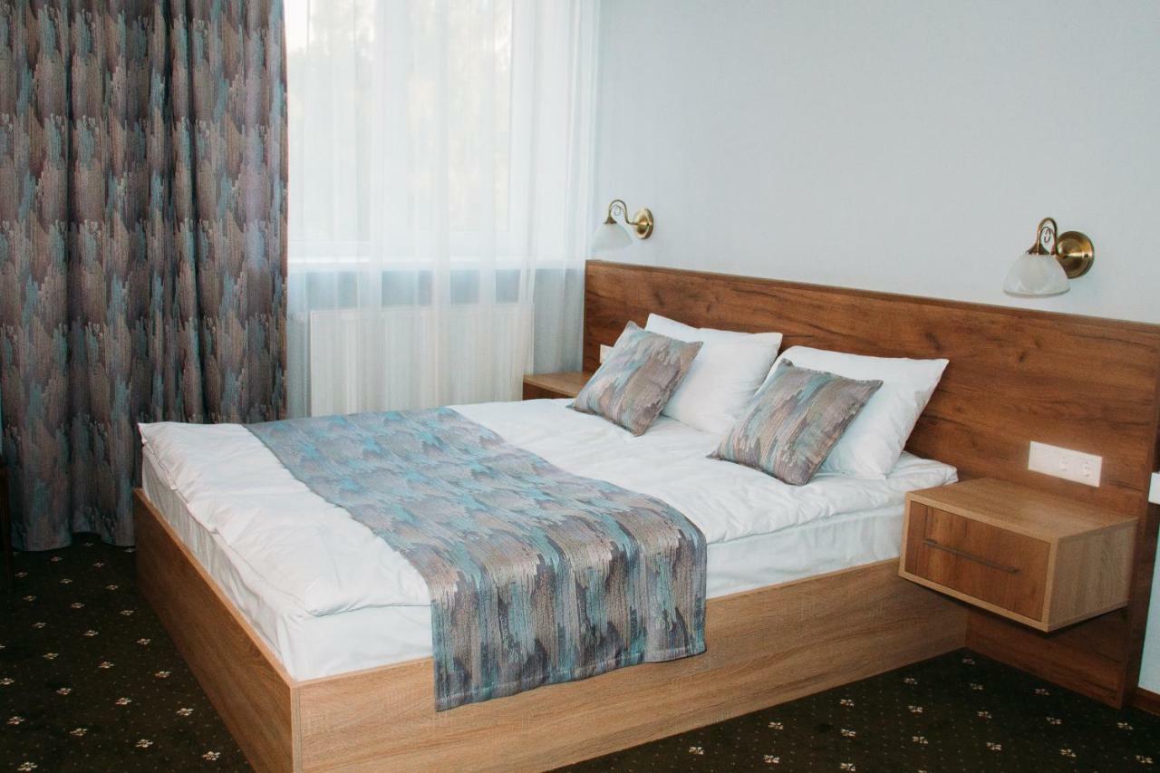 Rioro Hotel Mirhorod Kültér fotó