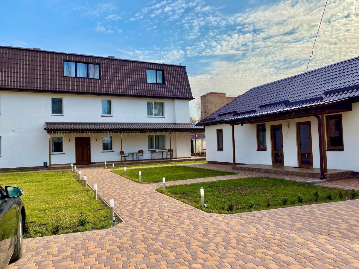Rioro Hotel Mirhorod Kültér fotó